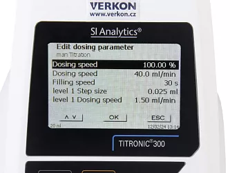 Digitální byreta SI Analytics TITRONIC 300/20 M2, displej