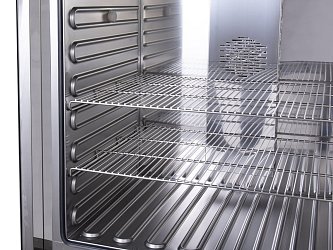 Inkubátor Memmert ICP 260 s boční průchodkou (volitelné vybavení)