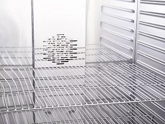 Inkubátor Memmert ICP 260 s boční průchodkou (volitelné vybavení)