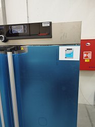 Instalace horkovzdušné sušárny Memmert UF 1060 TwinDisplay