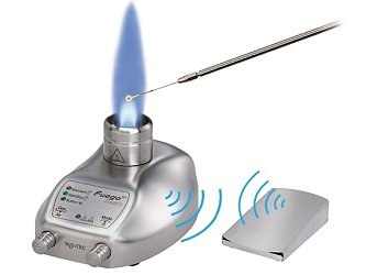 Kahan Fuego SCS basic RF s nerezovým RF pedálem. Dosah pedálu je 2 – 5 m, napájení pomocí 2 ks AA baterií.