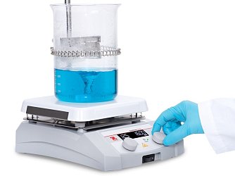 Držák s řetízkem je volitelným příslušenstvím za příplatek. V nabídce najdete i jiné typy držáků.