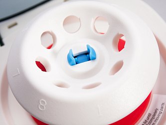 Minicentrifuga Ohaus 5306