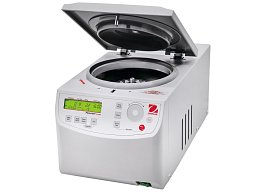 Nejmenší chlazená centrifuga z rodiny Ohaus