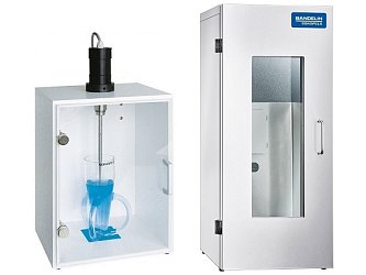 Protihlukové boxy LS pro ultrazvukové homogenizátory Bandelin Sonopuls. Typ LS 4 pro snížení hluku o cca 10 dB a typ LS 40 pro snížení hluku o cca 30 dB.