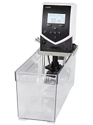 Oběhové termostaty Lauda ECO Silver a ECO Gold s průhlednou lázní jsou určeny pro práci v uzavřených systémech při teplotách 20 až 100 °C. K dispozici jsou 4 typy polykarbonátové lázně o objemu 6 až 20 litrů.