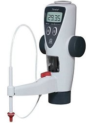 Titrette je manuální titrační byreta s digitálním displejem, která splňuje parametry třídy přesnosti A. Má vlastní zdroj napájení, proto s ní lze titrovat jak v laboratoři, tak v terénu. Je dostupná ve třech objemech.