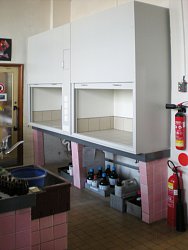 Rekonstrukce laboratorních digestoří - po dokončení