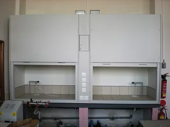 Rekonstrukce laboratorních digestoří - po dokončení
