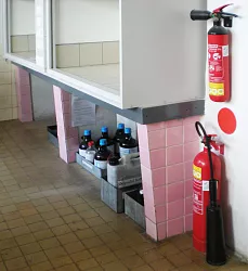 Rekonstrukce laboratorních digestoří - po dokončení