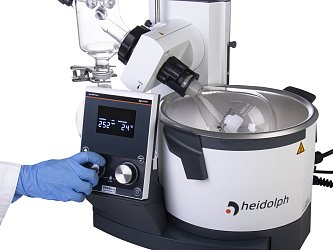 Rotační vakuová odparka Heidolph Hei-VAP Core s elektrickým zdvihem odpařovací baňky a sadou skla ML G3
