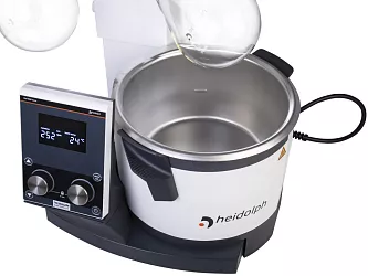 Rotační vakuová odparka Heidolph Hei-VAP Core s elektrickým zdvihem odpařovací baňky a sadou skla ML G3