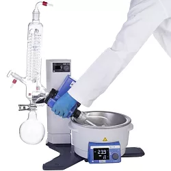 Rotační vakuová odparka IKA RV 8 V–C se sadou skla RV 10.10