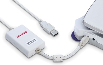 Rozšířené možnosti komunikace vč. RS232, USB Host, USB Device, Ethernet a Bluetooth (vše jako volitelné příslušenství za příplatek).