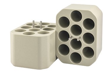 Ukázka adaptéru do závěsu výkyvného rotoru 83041512.