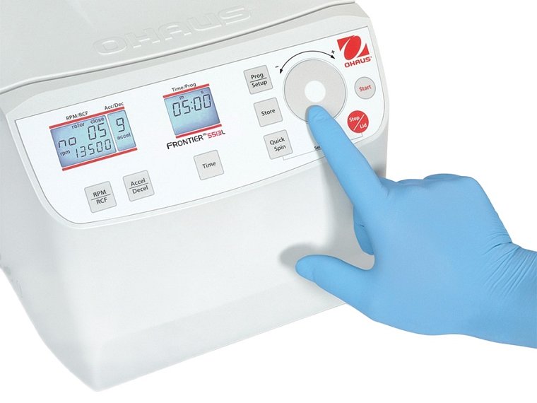 Centrifuga stolní Ohaus Frontier FC 5513L