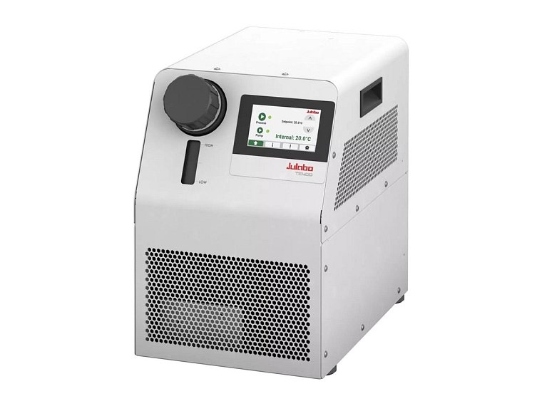 Chladič oběhový Julabo TE400 s Peltierovými články