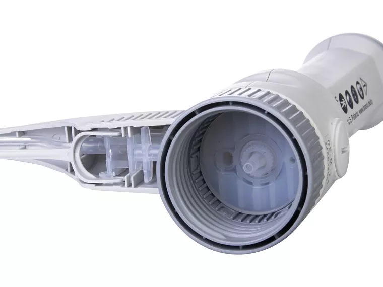 bez recirkulačního ventilu, nastavitelný objem 1 – 10 ml