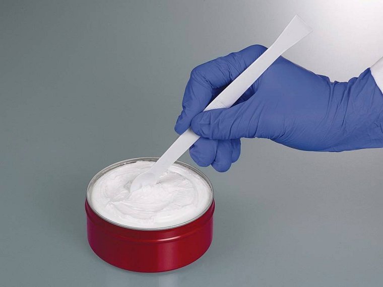 Lžička SteriPlast na práškové materiály, sterilní