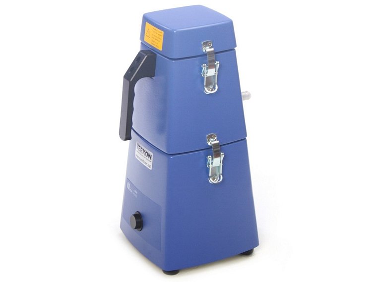 Mlýnek univerzální IKA M 20