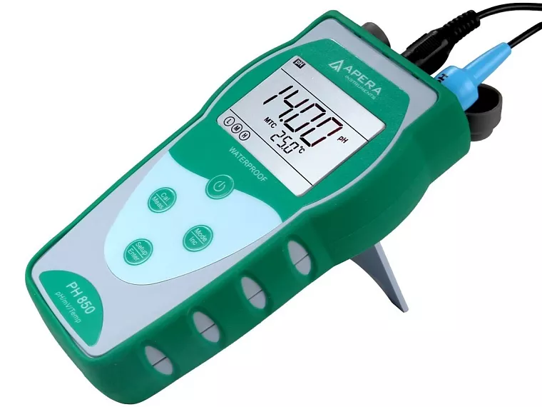 sklápěcí stojánek u pH 850 i pH 8500 usnadňuje práci na laboratorním stole