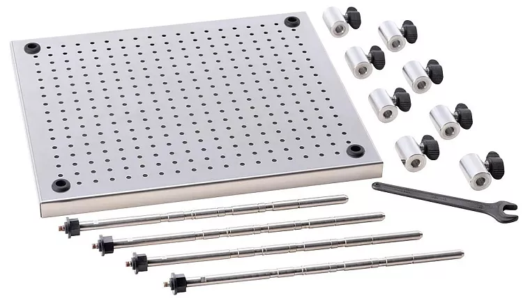 patrový nástavec, tj. 4 podpěry a perforovaná deska (pro třepačky Unimax 1010 a Promax 1020)