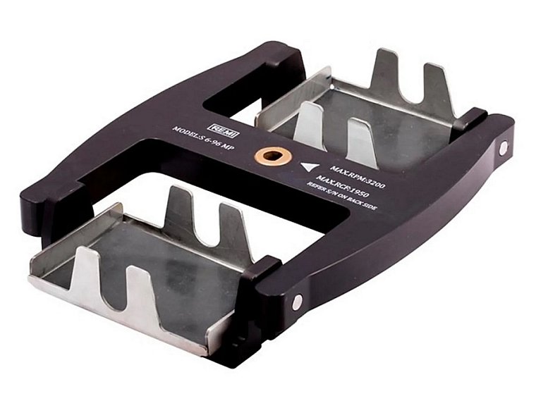 Výkyvný rotor S 6-96 MP pro 96místné mikrotitrační destičky. Dodává se kompletní včetně závěsů.