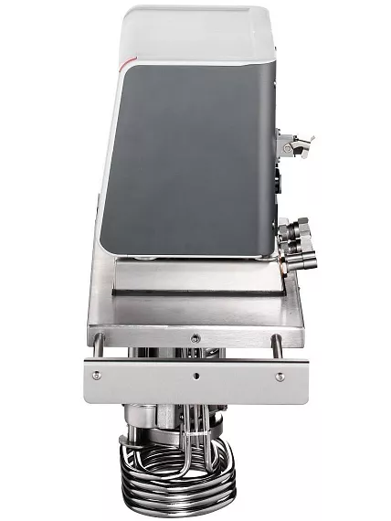 Julabo MAGIO MX-Z má hloubku ponoru 200 mm a topný výkon 3 kW.