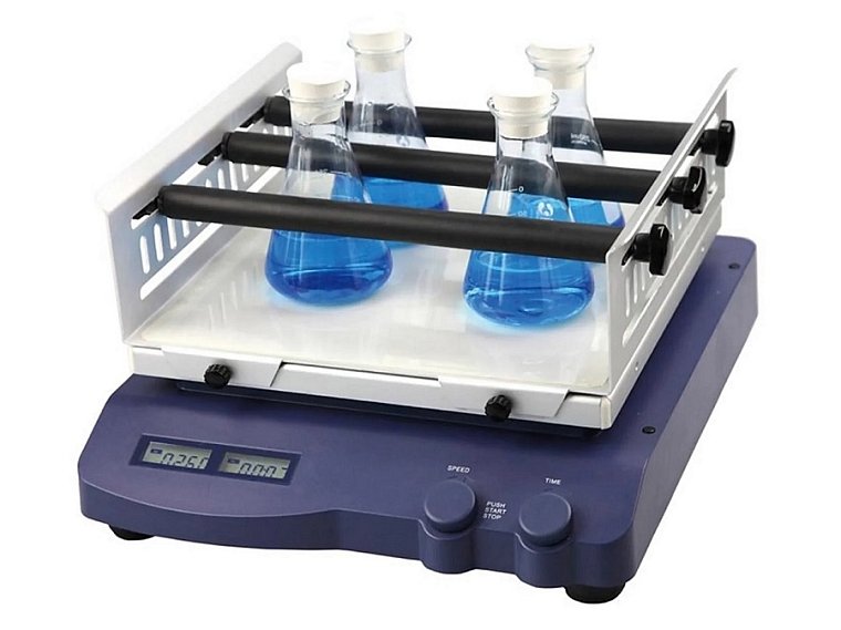 Třepačka SKO-D XL ORBITAL s univerzálním nástavcem s posuvnými válci. Nástavec se objednává samostatně.