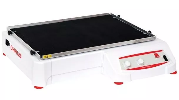 třepačka SHHD2325AL s analogovým ovládáním