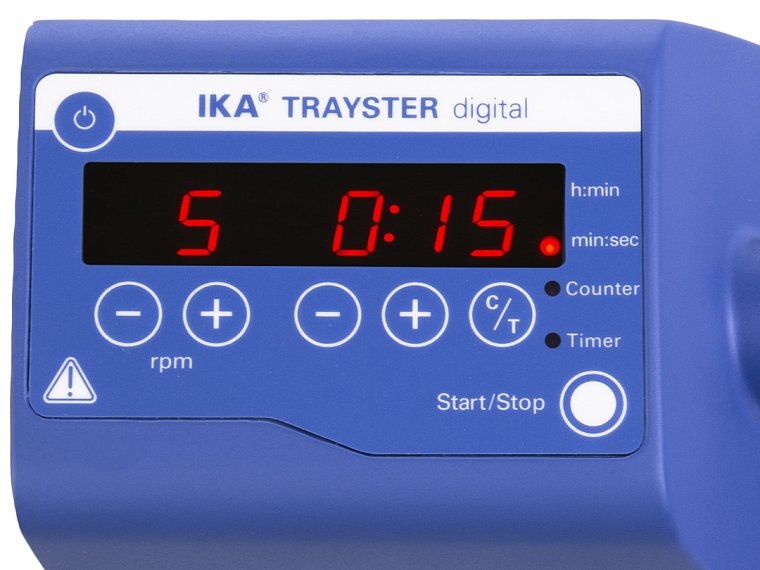 Třepačka překlopná IKA Trayster digital – detail ovládacího panelu.