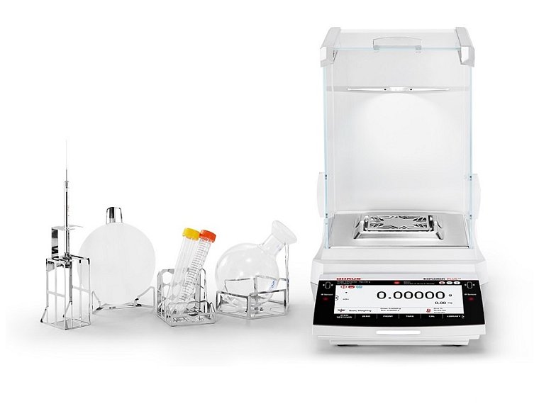 Sada na vážení vzorků je volitelným příslušenstvím a objednává se samostatně.